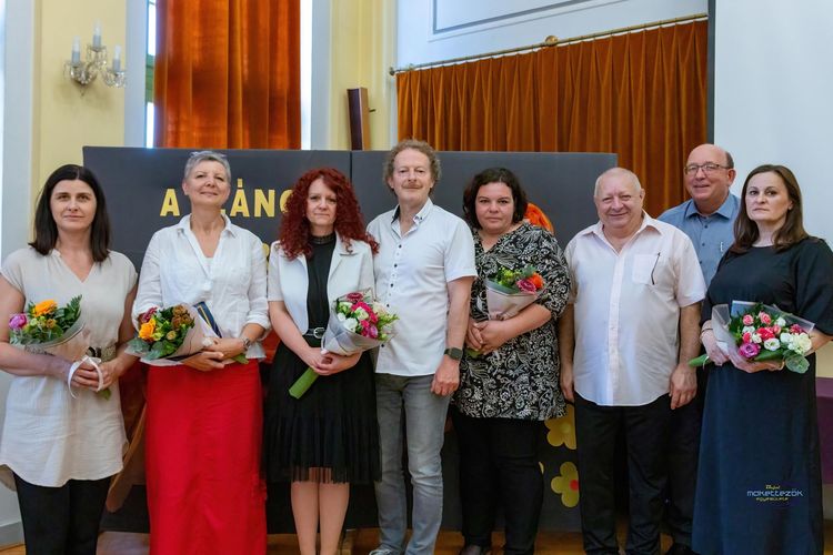 PEDAGÓGUSNAPI ELISMERÉSEK ÁTADÓ ÜNNEPSÉGE