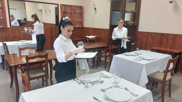 Műhelyiskolai résszakma vizsga – szakácssegéd és pincérsegéd