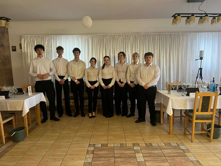 🍷 Fiatalos lendület a Hajósi Pincefaluban!